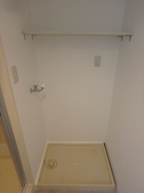 異なる号室の室内写真です