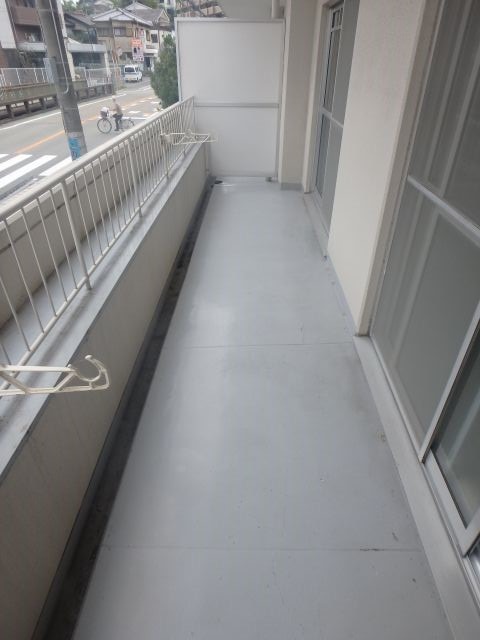 異なる号室の室内写真です