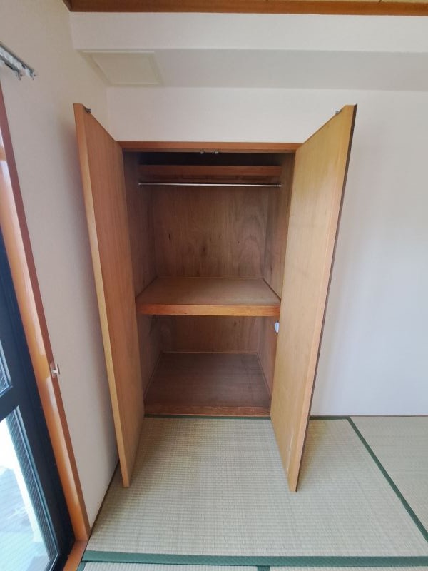 異なる号室の室内写真です