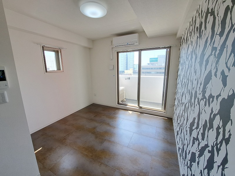 別のフロアのお部屋の写真になります
