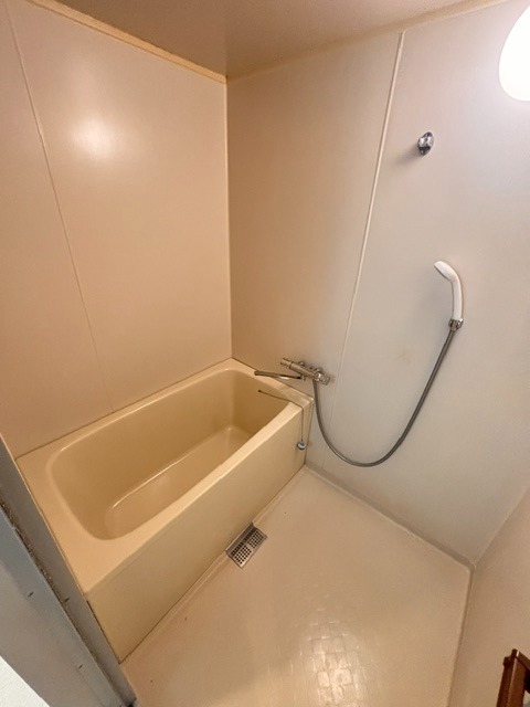 バス