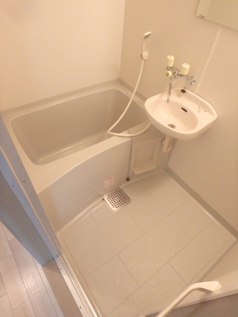 バス