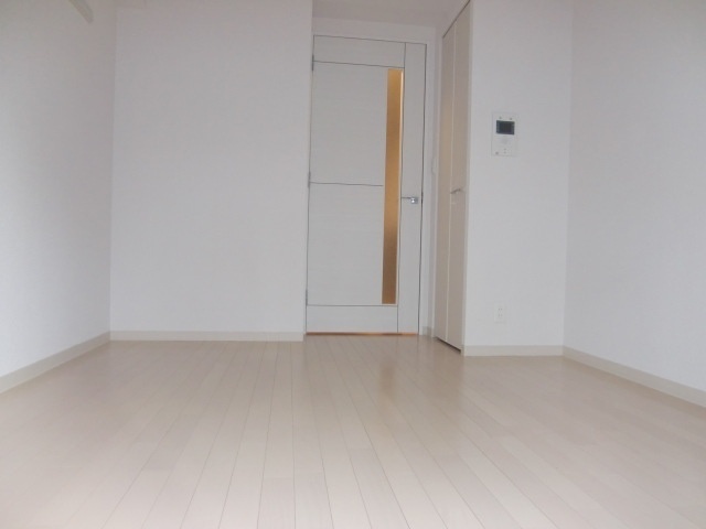 白を基調した内装