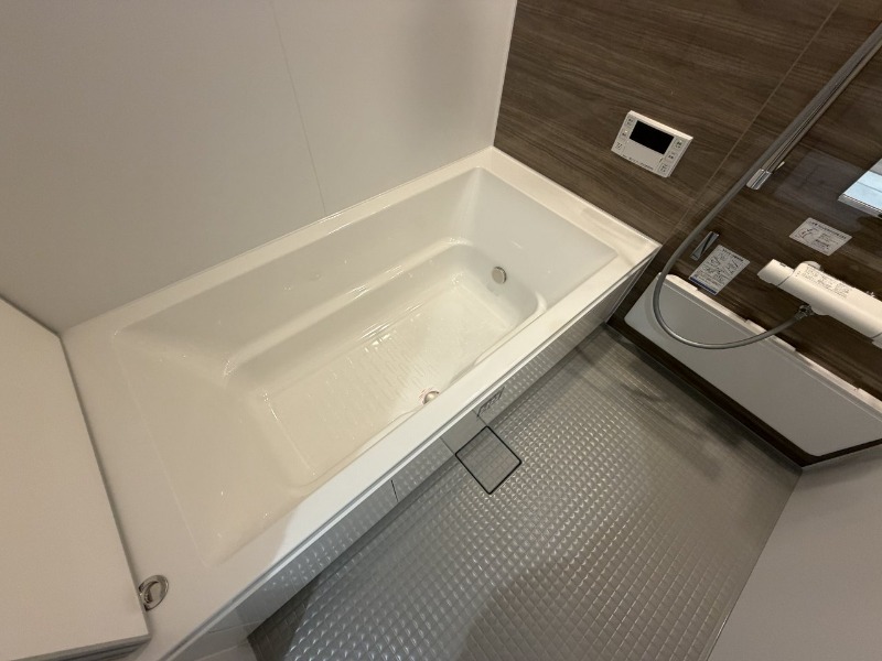 バス