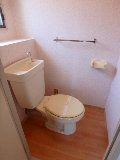 異なる号室の室内写真です