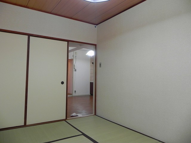 綺麗に表替えしました♪