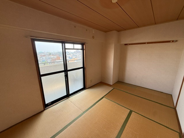 内装25