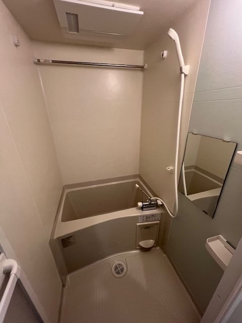 バス