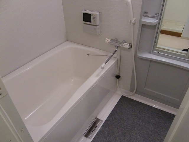 バス