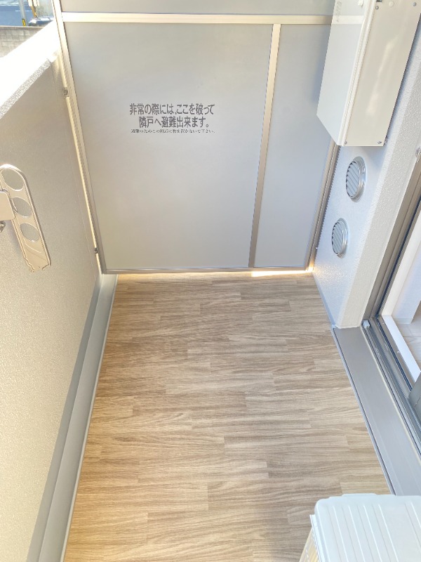 バルコニー