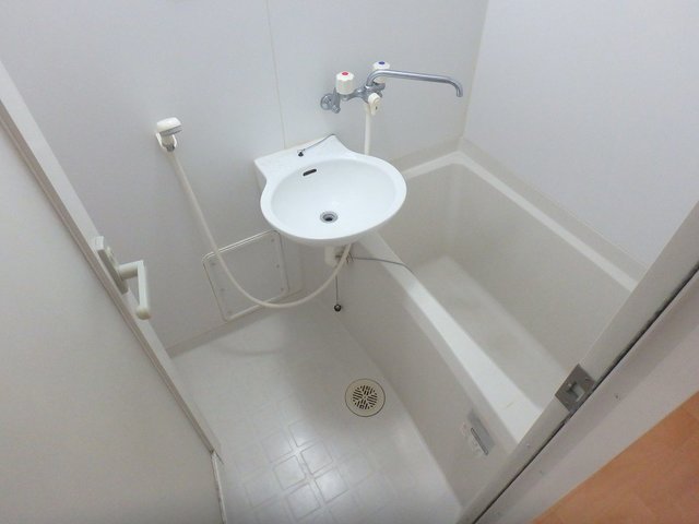 バス
