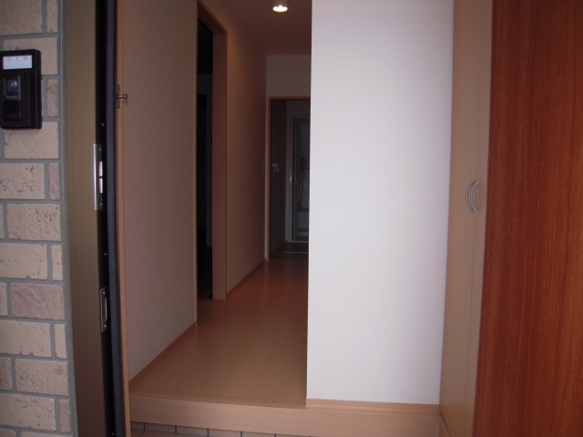 反転した別号室の写真です