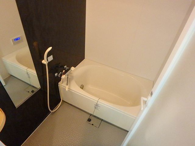 バス