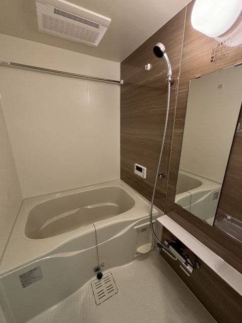 バス