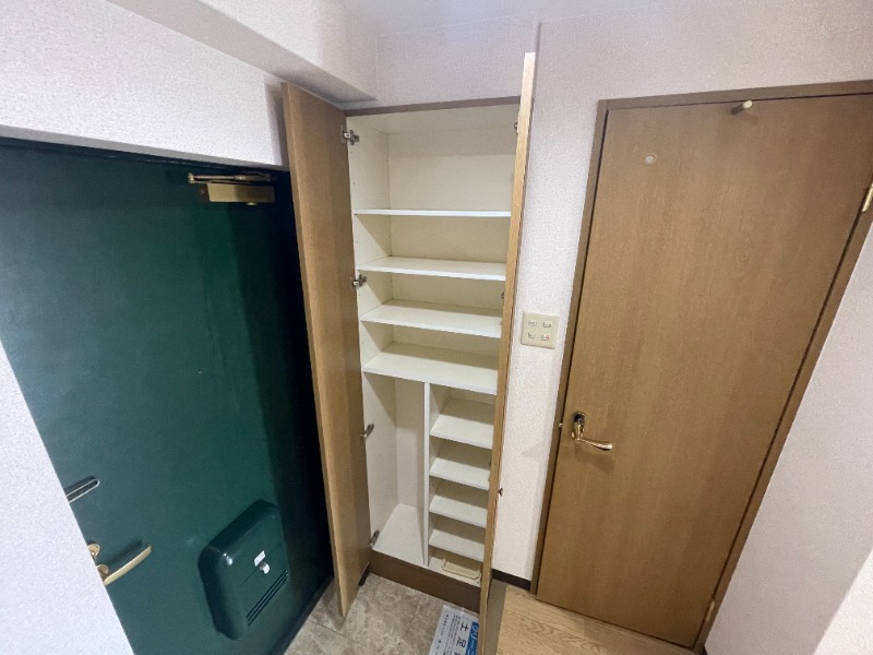 収納