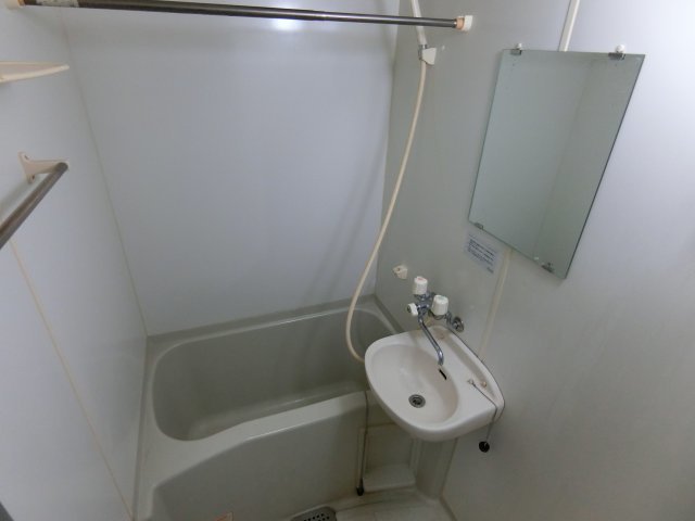 バス