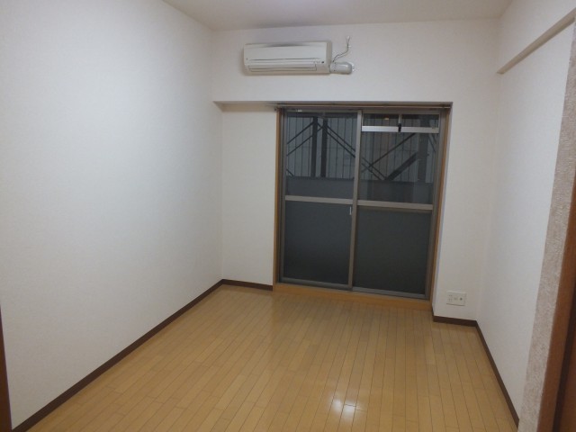 同間取・別号室