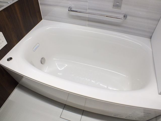 バス