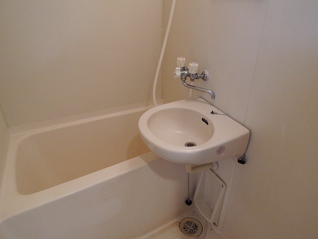 バス