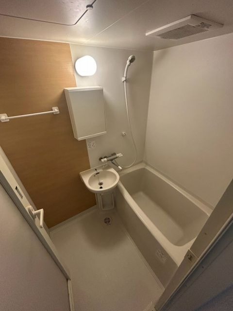 バス