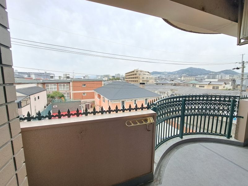 異なる号室の室内写真です
