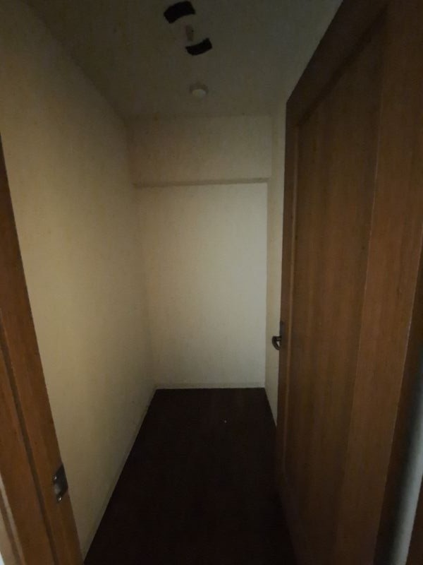 異なる号室の室内写真です