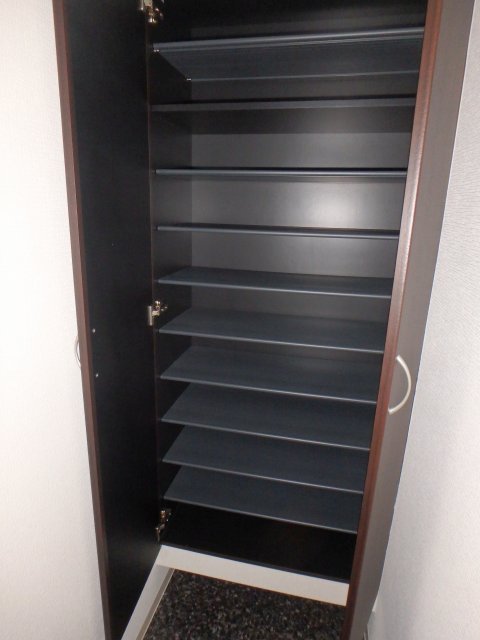 シューズボックス