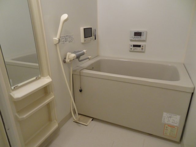 バス