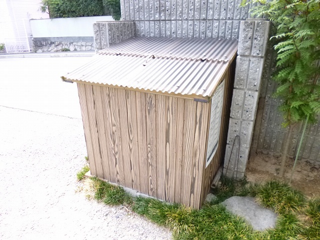 敷地内ゴミ置場