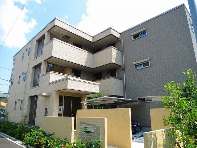 敷地内・建物