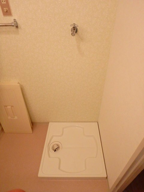 異なる号室の室内写真です