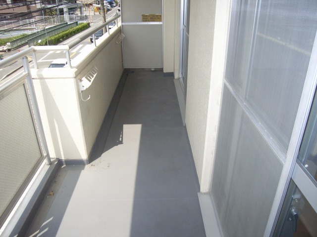 異なる号室の室内写真です