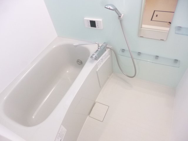 バス