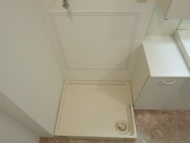 異なる号室の室内写真です