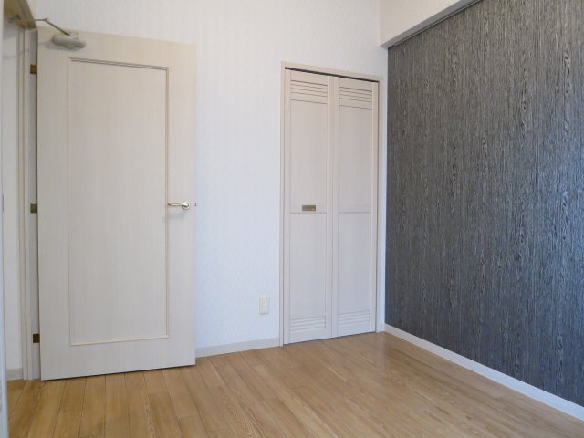 異なる号室の室内写真です