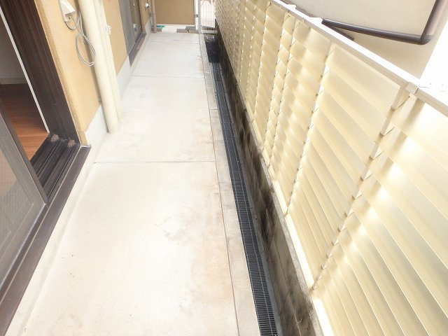 反転した間取りのお部屋