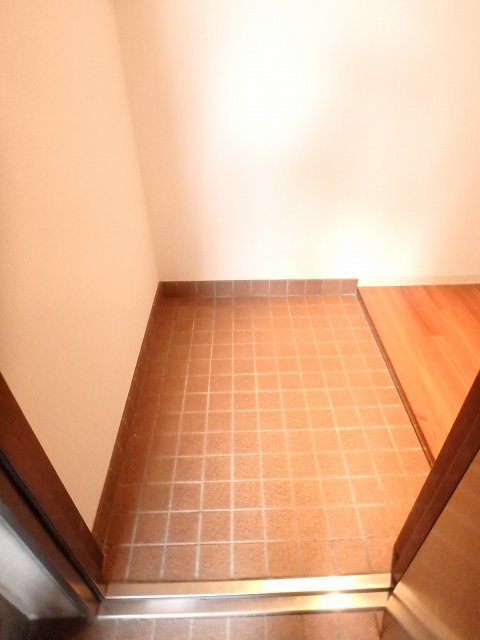 反転した間取りのお部屋