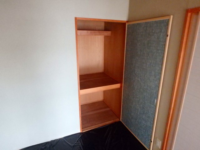 異なる号室の室内写真です