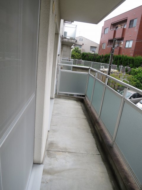 異なる号室の室内写真です
