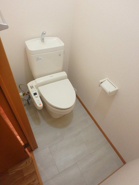 異なる号室の室内写真です