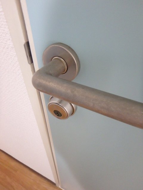 一部屋毎に鍵がついています。