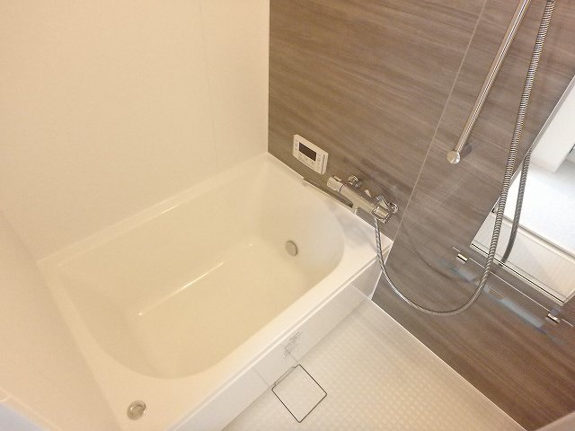 バス