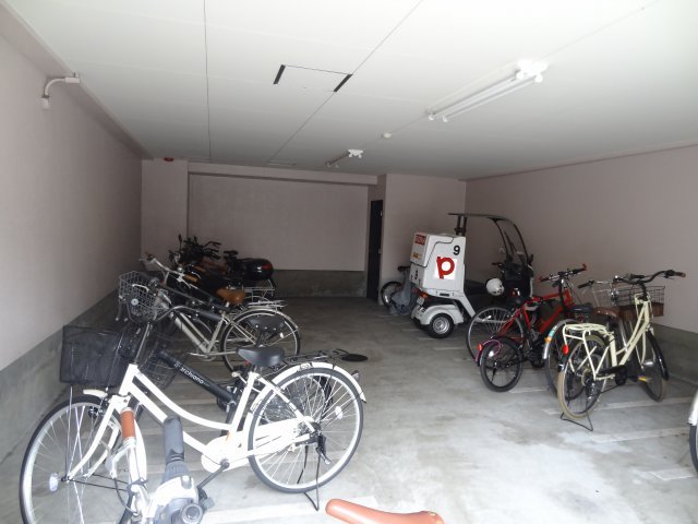 駐輪場