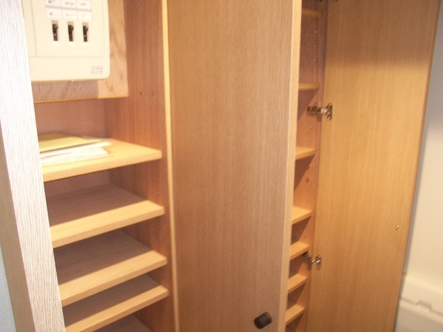 シューズボックス