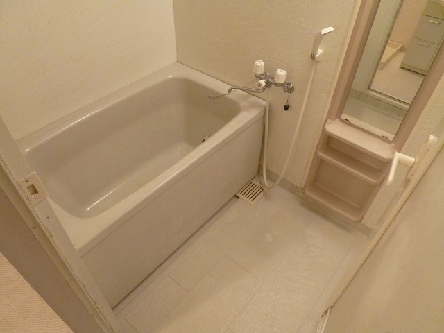バス