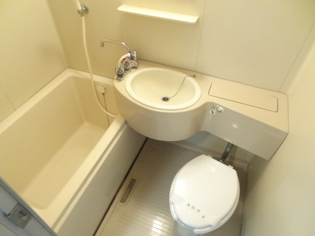バス