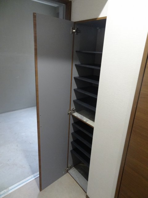 シューズボックス