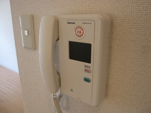 インターホン