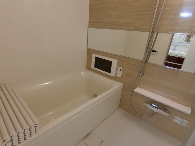 バス