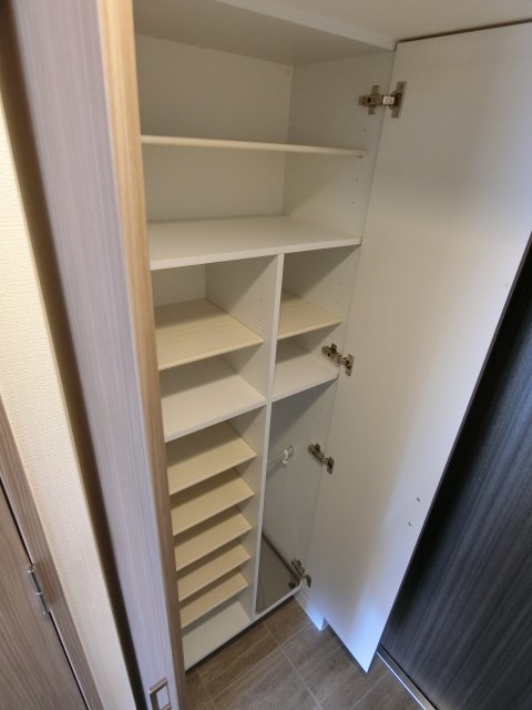 収納
